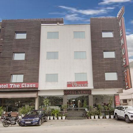 Hotel Venus Plaza New Delhi Eksteriør bilde