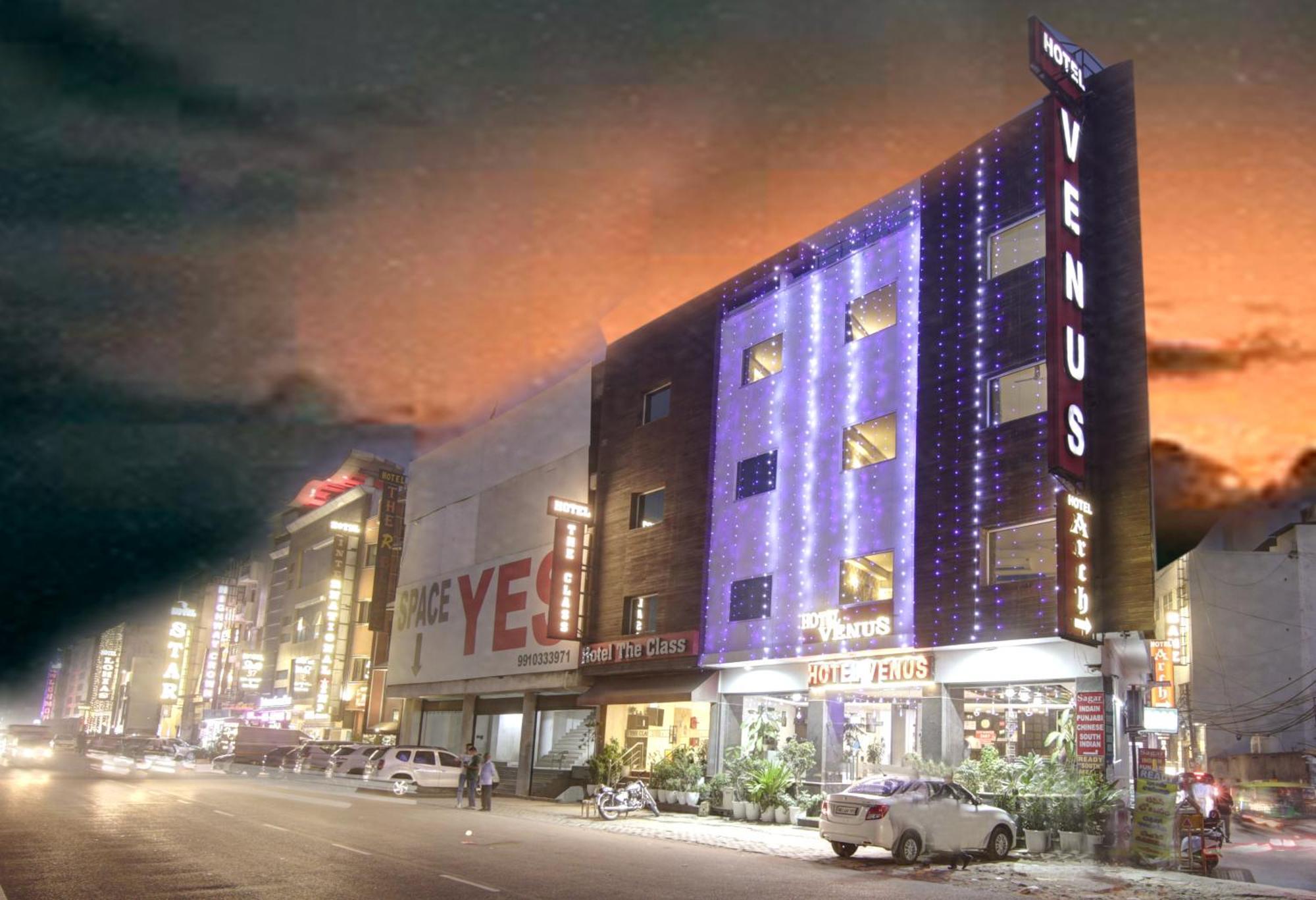 Hotel Venus Plaza New Delhi Eksteriør bilde