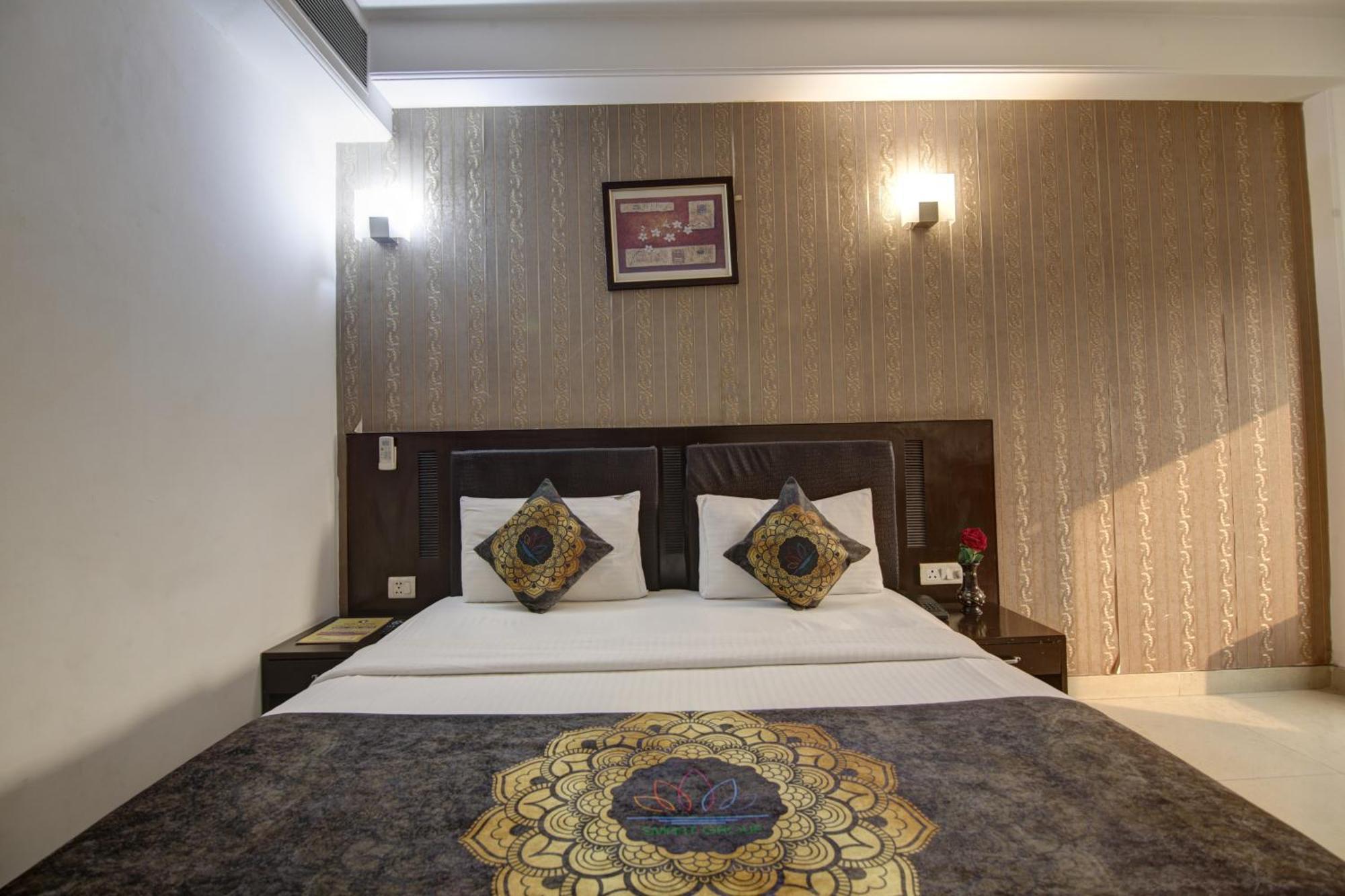 Hotel Venus Plaza New Delhi Eksteriør bilde