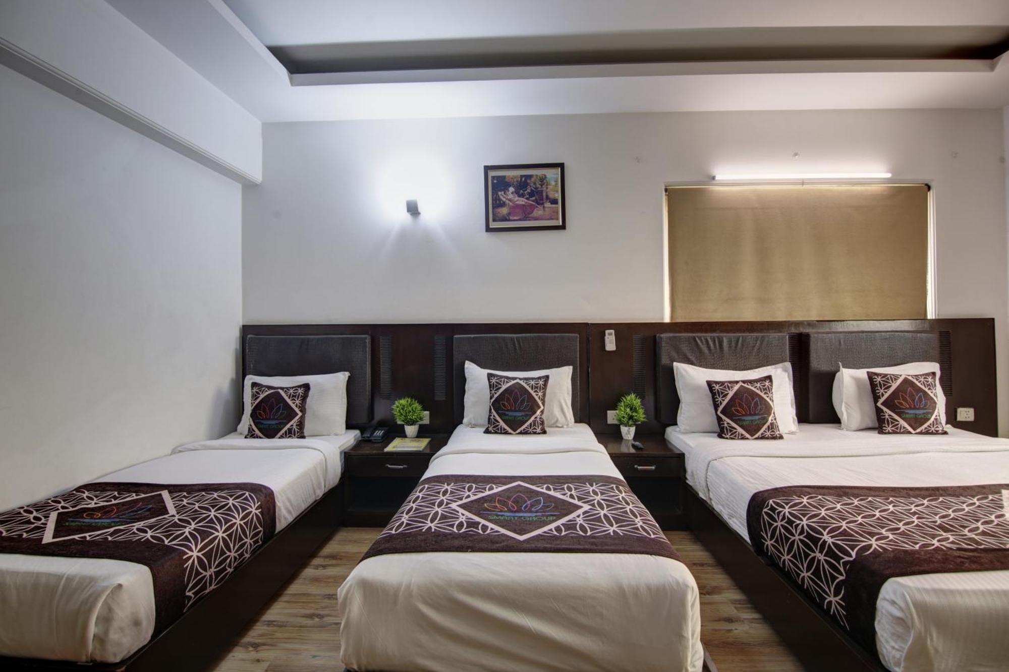 Hotel Venus Plaza New Delhi Eksteriør bilde